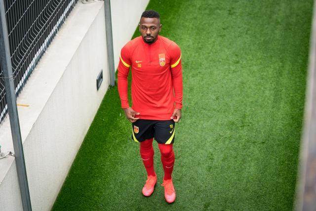 网页版登录入口-国足23人名单出炉 李可费南多和郑铮董春雨落选